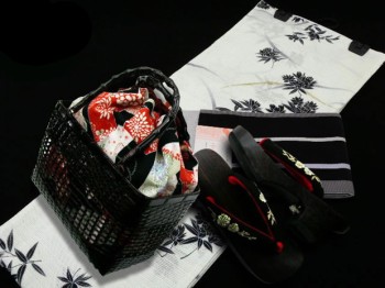 [Conjunto de yukata de 4 piezas] Seda de algodón elegante en color verde