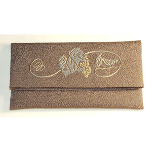 Estuche para rosario, color marrón