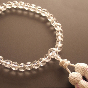 Rosario de un solo anillo para mujer elaborado con cuarzo genuino y borlas blancas