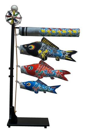 [Koinobori (banderin de carpas)] Banderin de carpas para interiores tenido a mano de seda pura Chirimen: Ryusui (RYUSUI)