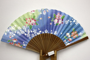 [Abanico plegable] Abanico de papel: flores de cerezo