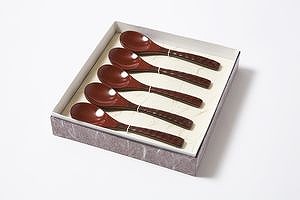 Cucharas pintadas, juego de 5, bermellón