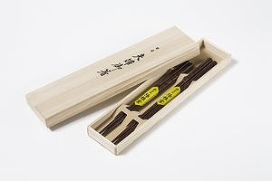 Palillos - Par en caja de madera de paulownia - Laca genuina - Grulla