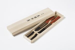 Palillos - Pareja en caja de paulownia - Yoritomo